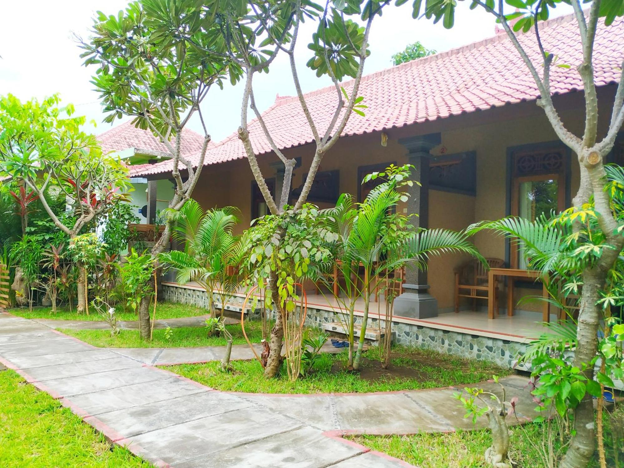 Asih Homestay Pemuteran Exterior foto